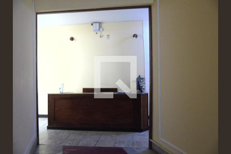 Apartamento à venda com 100m², 2 quartos e sem vagaPortaria