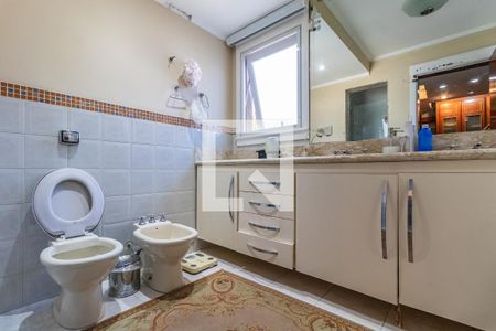 Casa de condomínio à venda com 800m², 4 quartos e 6 vagas Casa de condomínio à venda com 800m², 4 quartos e 6 vagasBanheiro da Suíte 3