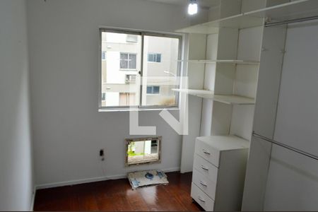 Quarto 2 de apartamento para alugar com 2 quartos, 62m² em Taquara, Rio de Janeiro