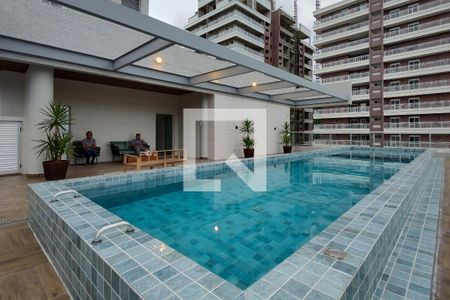 Apartamento para alugar com 105m², 2 quartos e 2 vagas Apartamento para alugar com 105m², 2 quartos e 2 vagasÁrea comum - Piscina
