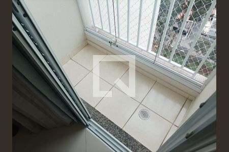 Apartamento à venda com 65m², 2 quartos e 2 vagas Apartamento à venda com 65m², 2 quartos e 2 vagasVaranda do quarto
