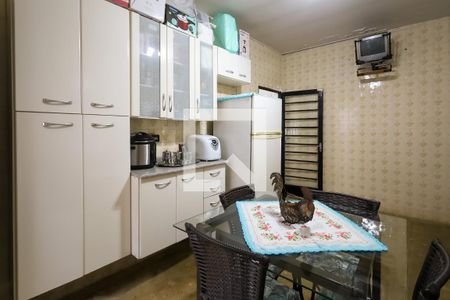 Casa à venda com 198m², 3 quartos e 2 vagas Casa à venda com 198m², 3 quartos e 2 vagasCozinha casa 1