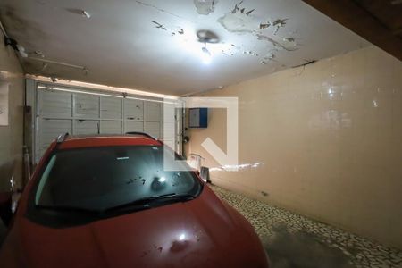 Casa à venda com 198m², 3 quartos e 2 vagas Casa à venda com 198m², 3 quartos e 2 vagasGaragem