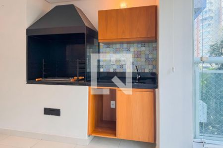 Apartamento à venda com 163m², 3 quartos e 3 vagas Apartamento à venda com 163m², 3 quartos e 3 vagasVaranda gourmet