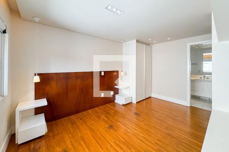 Apartamento à venda com 163m², 3 quartos e 3 vagas Apartamento à venda com 163m², 3 quartos e 3 vagasSuíte Master