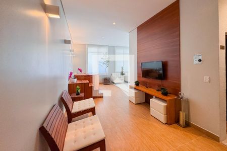 Apartamento à venda com 163m², 3 quartos e 3 vagas Apartamento à venda com 163m², 3 quartos e 3 vagasÁrea comum