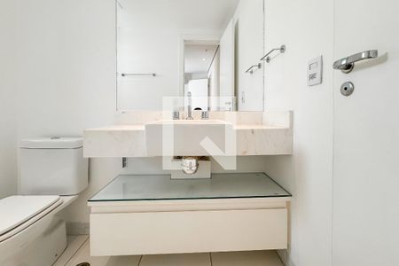 Apartamento à venda com 163m², 3 quartos e 3 vagas Apartamento à venda com 163m², 3 quartos e 3 vagasBanheiro da Suíte 2