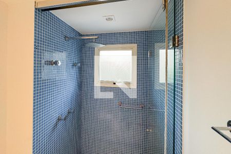 Apartamento à venda com 163m², 3 quartos e 3 vagas Apartamento à venda com 163m², 3 quartos e 3 vagasBanheiro da Suíte 1