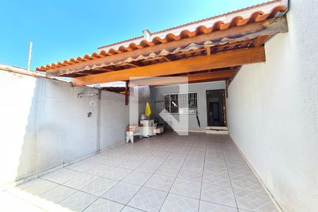 Casa à venda com 95m², 3 quartos e 2 vagasGaragem