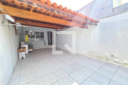 Casa à venda com 95m², 3 quartos e 2 vagasGaragem