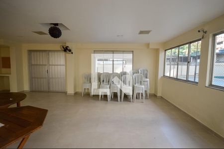 Apartamento à venda com 127m², 3 quartos e 2 vagas Apartamento à venda com 127m², 3 quartos e 2 vagasÁrea comum - Salão de festas