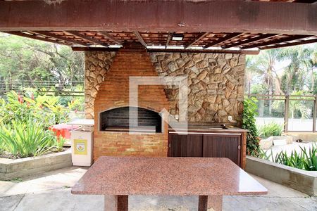 Apartamento à venda com 145m², 4 quartos e 2 vagas Apartamento à venda com 145m², 4 quartos e 2 vagasÁrea comum - Churrasqueira