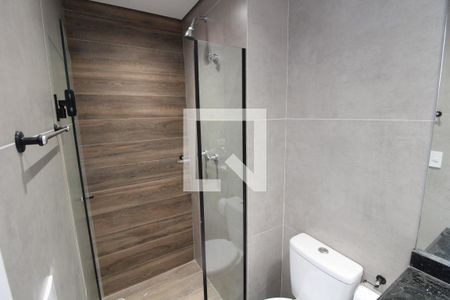 Banheiro de apartamento para alugar com 1 quarto, 31m² em Parque da Vila Prudente, São Paulo