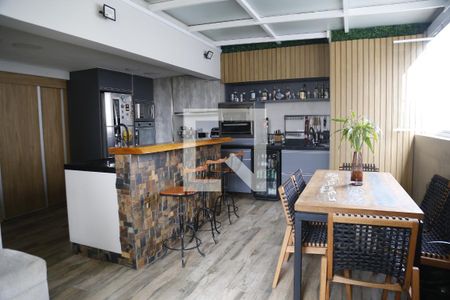 Apartamento à venda com 100m², 2 quartos e 2 vagasCozinha