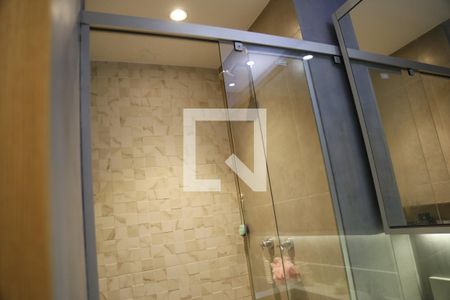 Apartamento à venda com 100m², 2 quartos e 2 vagasBanheiro da Suíte