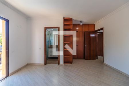 Casa de condomínio para alugar com 800m², 4 quartos e 6 vagas Casa de condomínio para alugar com 800m², 4 quartos e 6 vagasSuíte 2