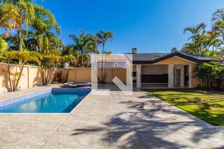 Casa de condomínio para alugar com 800m², 4 quartos e 6 vagas Casa de condomínio para alugar com 800m², 4 quartos e 6 vagasÁrea Externa