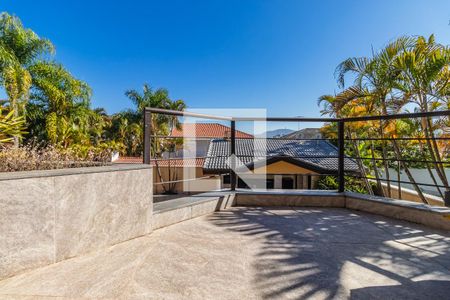 Casa de condomínio para alugar com 800m², 4 quartos e 6 vagas Casa de condomínio para alugar com 800m², 4 quartos e 6 vagasSuíte 3