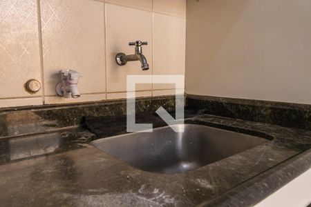 Casa de condomínio para alugar com 800m², 4 quartos e 6 vagas Casa de condomínio para alugar com 800m², 4 quartos e 6 vagasÁrea de Serviço