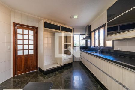 Casa de condomínio para alugar com 800m², 4 quartos e 6 vagas Casa de condomínio para alugar com 800m², 4 quartos e 6 vagasCozinha