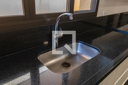 Casa de condomínio para alugar com 800m², 4 quartos e 6 vagas Casa de condomínio para alugar com 800m², 4 quartos e 6 vagasCozinha