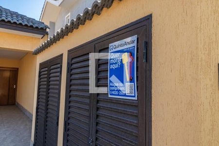 Casa de condomínio para alugar com 800m², 4 quartos e 6 vagas Casa de condomínio para alugar com 800m², 4 quartos e 6 vagasPlaquinha da Fachada