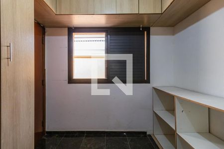 Casa de condomínio para alugar com 800m², 4 quartos e 6 vagas Casa de condomínio para alugar com 800m², 4 quartos e 6 vagasSuíte de Serviço