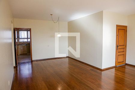 Sala de apartamento para alugar com 4 quartos, 189m² em Vila Bastos, Santo André