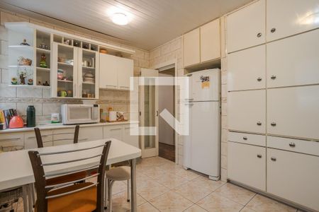 Casa à venda com 225m², 3 quartos e 4 vagasCozinha