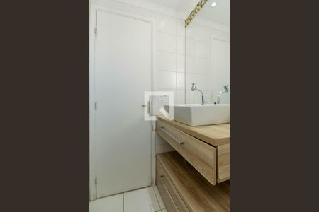 Apartamento à venda com 78m², 3 quartos e 2 vagas Apartamento à venda com 78m², 3 quartos e 2 vagasBanheiro da Suíte