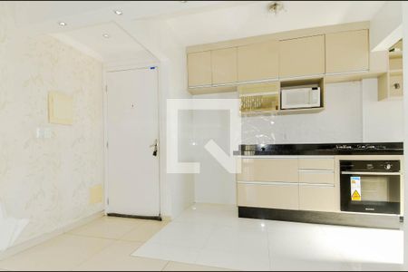 Apartamento à venda com 78m², 3 quartos e 2 vagas Apartamento à venda com 78m², 3 quartos e 2 vagasCozinha