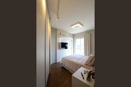 Apartamento à venda com 130m², 3 quartos e 3 vagas Apartamento à venda com 130m², 3 quartos e 3 vagasSuíte