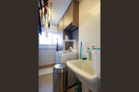 Apartamento à venda com 130m², 3 quartos e 3 vagas Apartamento à venda com 130m², 3 quartos e 3 vagasÁrea de Serviço