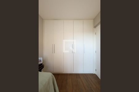 Apartamento à venda com 130m², 3 quartos e 3 vagas Apartamento à venda com 130m², 3 quartos e 3 vagasQuarto 1