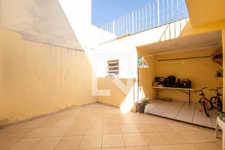 Casa à venda com 266m², 3 quartos e 2 vagasÁrea de Serviço e quintal