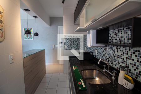 Apartamento à venda com 74m², 2 quartos e 2 vagasCozinha