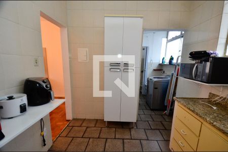 Apartamento para alugar com 75m², 3 quartos e sem vagaCozinha