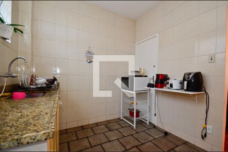 Apartamento para alugar com 75m², 3 quartos e sem vagaCozinha