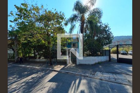 Apartamento à venda com 49m², 2 quartos e 1 vagaFachada