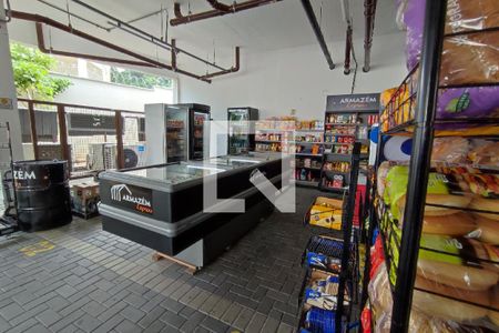 Apartamento à venda com 64m², 3 quartos e 1 vagaÁrea comum