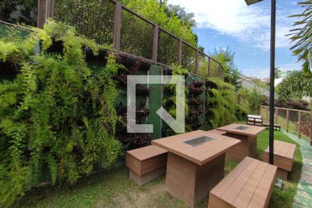 Apartamento à venda com 64m², 3 quartos e 1 vagaÁrea comum