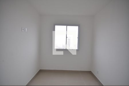 Quarto 1 de apartamento para alugar com 2 quartos, 38m² em Parque Vitoria, São Paulo