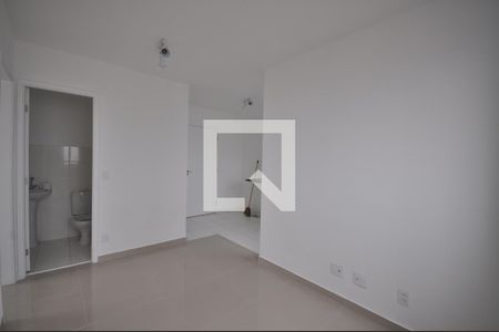 Sala de apartamento para alugar com 2 quartos, 38m² em Parque Vitoria, São Paulo