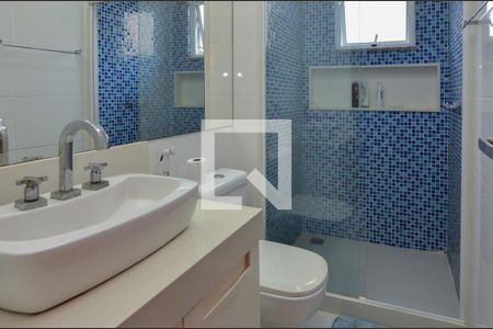 Apartamento à venda com 370m², 4 quartos e 3 vagasBanheiro da Suíte 2