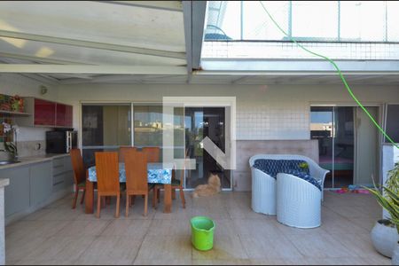 Apartamento à venda com 370m², 4 quartos e 3 vagasVaranda