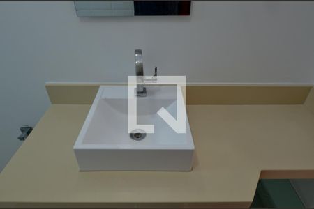 Apartamento à venda com 370m², 4 quartos e 3 vagasBanheiro