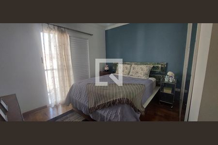 Casa à venda com 250m², 3 quartos e 5 vagas Casa à venda com 250m², 3 quartos e 5 vagasQuarto 3