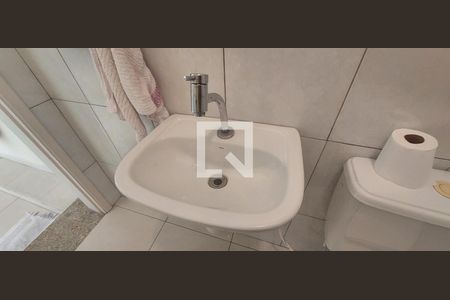 Casa à venda com 250m², 3 quartos e 5 vagas Casa à venda com 250m², 3 quartos e 5 vagasBanheiro 3