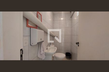 Casa à venda com 250m², 3 quartos e 5 vagas Casa à venda com 250m², 3 quartos e 5 vagasBanheiro 3