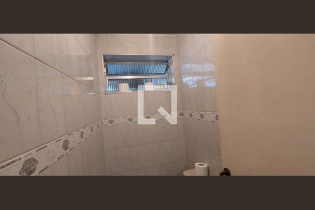 Casa à venda com 250m², 3 quartos e 5 vagas Casa à venda com 250m², 3 quartos e 5 vagasBanheiro 4